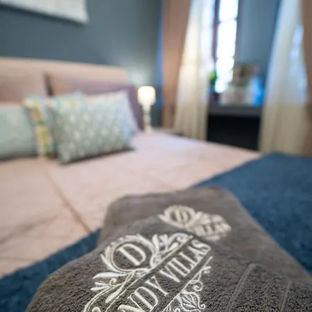 Dandy - Snow Queen - Sauna - Fireplace - Up To 6 Adults 2kids